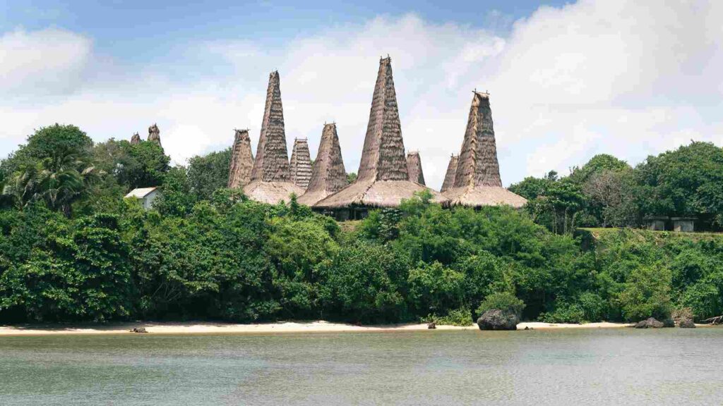 Pantai Ratenggaro Sumba